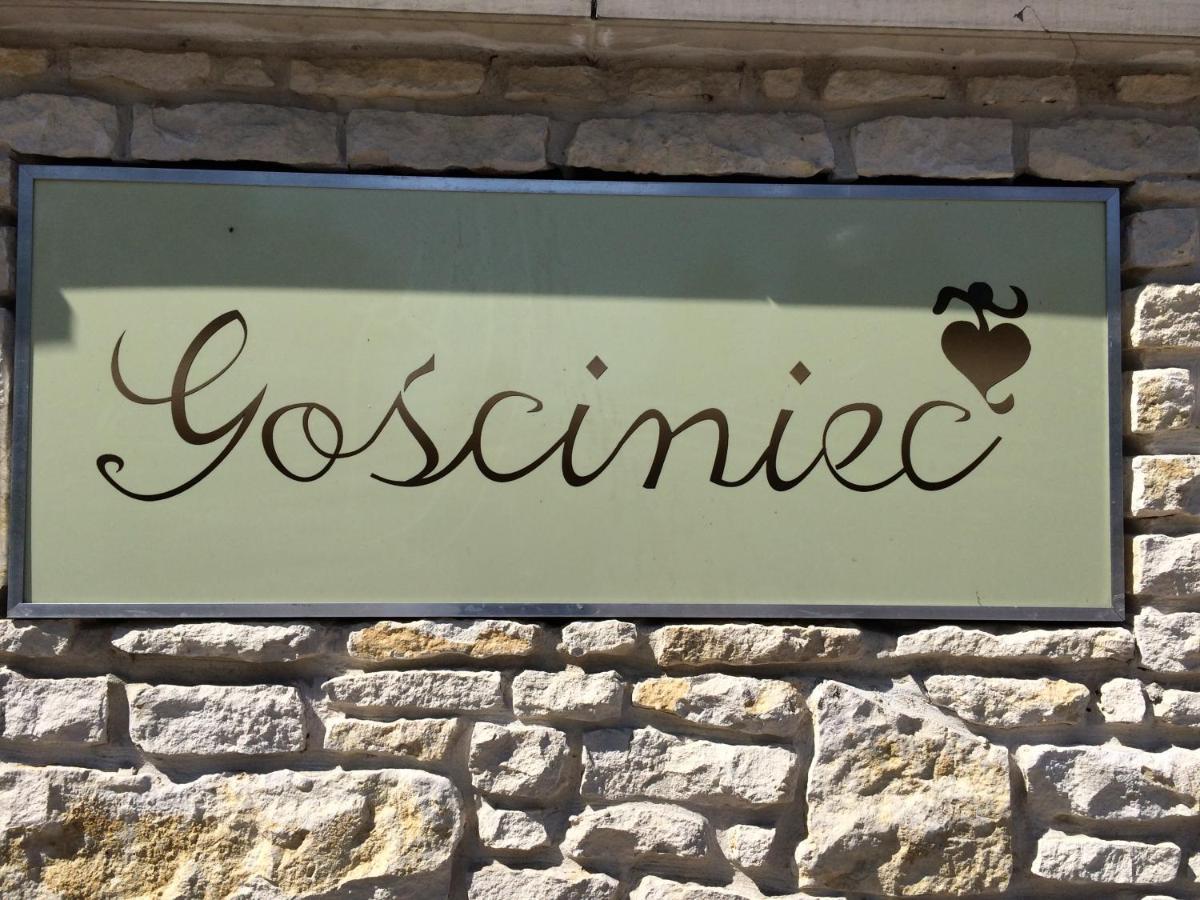 Gosciniec Krepa Hotel Lipsko Bagian luar foto